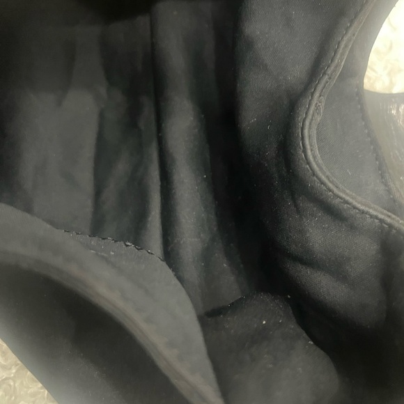 Fendi Mamma Baguette Shoulder Bag - Picture 10 of 15